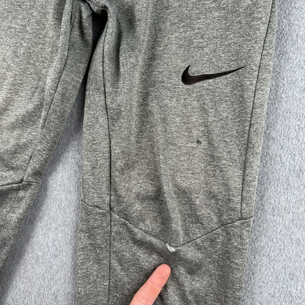 Nike Sweatpants Boys XL Gray Dri-Fit Fleece Athletic Joggers Tapered Leg